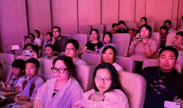 共赏手风琴盛宴，灞桥职工共享艺术盛会